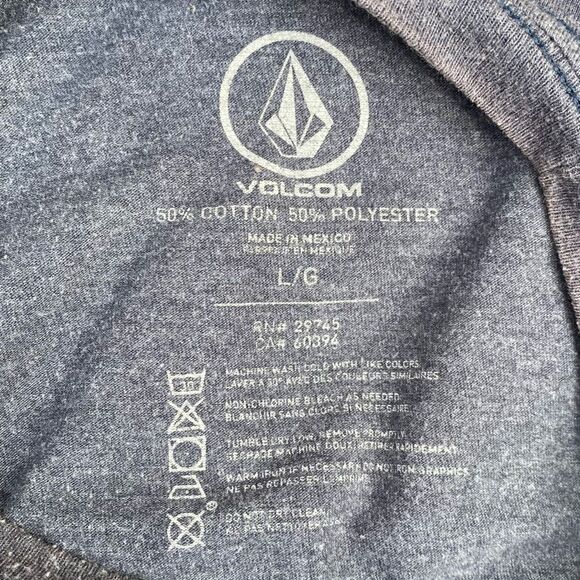 Volcom Men's Gray Logo T-Shirt. Size Large. VGUC! - Picture 4 of 4